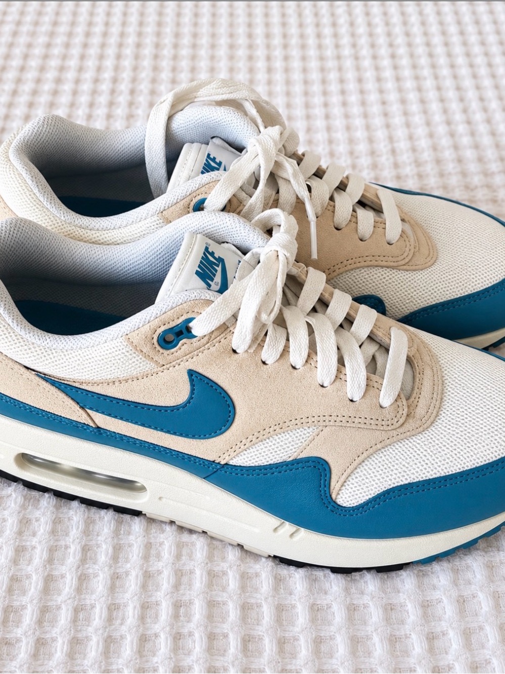 Nike Air Max 1 Men’s Size 9 White Cream Blue FZ5808-011 Sneakers